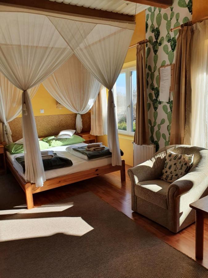 Kaktusz Villa ヘーヴィーズ エクステリア 写真